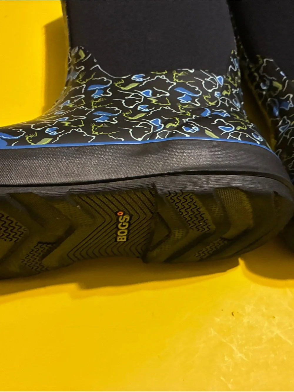 Big kid Waterproof Black and Blue Bogs boots Rain Boots US 6